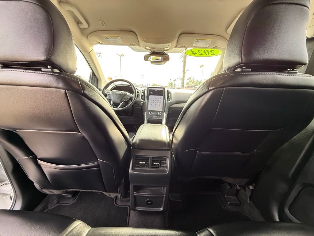 Used 2024 Ford Edge SEL image 14