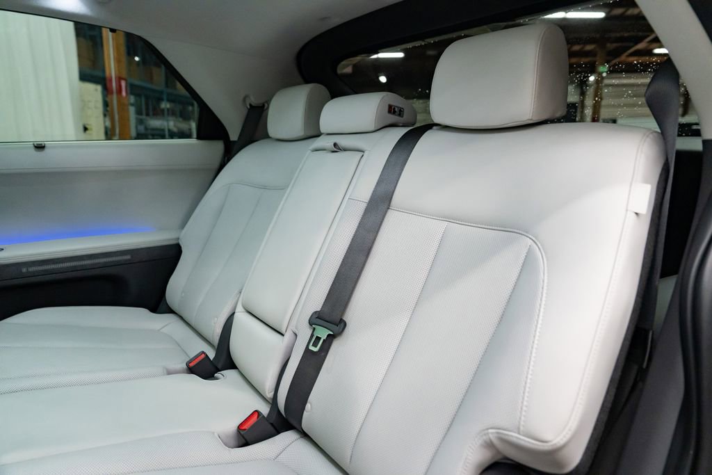 Used 2024 Hyundai Ioniq 5 Limited image 27