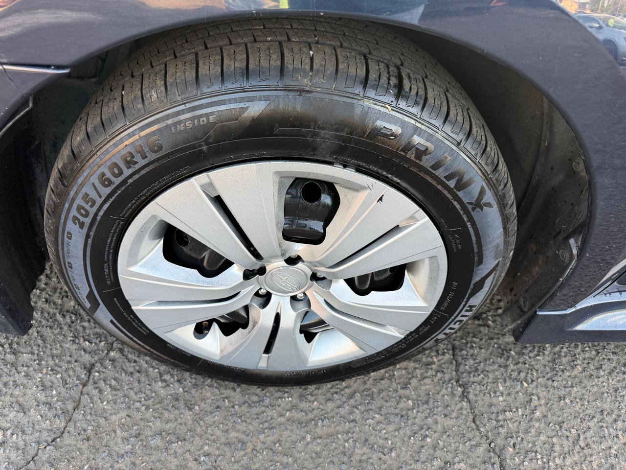 Used 2012 Subaru Legacy 2.5i image 25