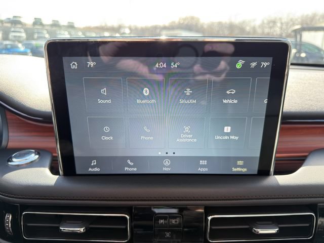 Used 2024 Lincoln Aviator Reserve w/ Equipment Group 201A AWD/4WD image 36