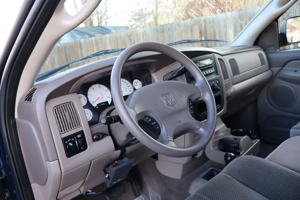 Used 2003 Dodge Ram 2500 Truck ST image 15