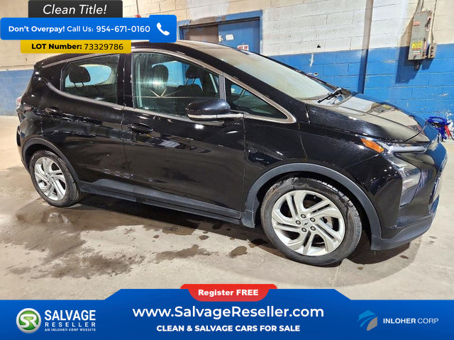 Used 2023 Chevrolet Bolt LT w/ Driver Confidence Package FWD image 5