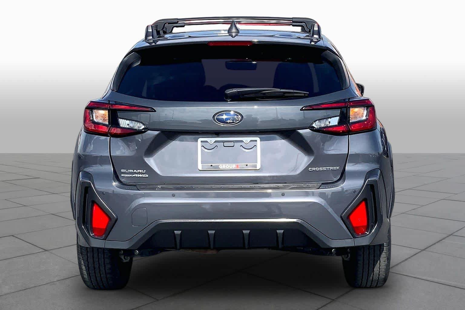 Used 2024 Subaru Crosstrek 2.5i Limited w/ Crosstrek Mirror Package AWD/4WD image 5
