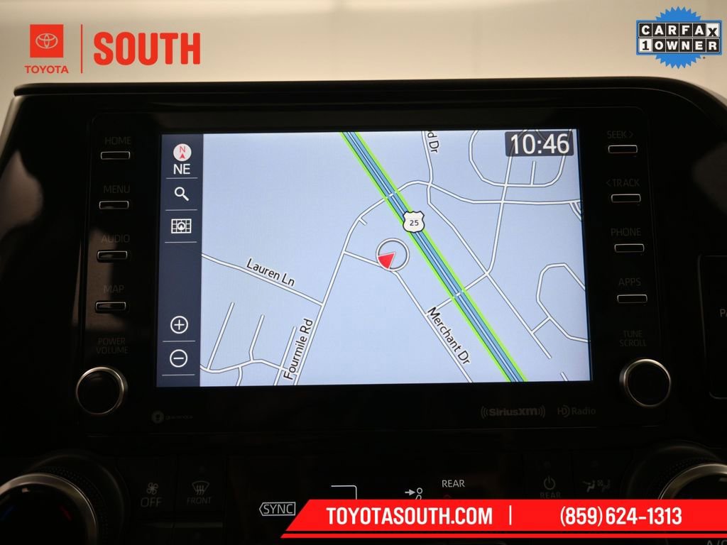 Used 2022 Toyota Highlander XLE image 16