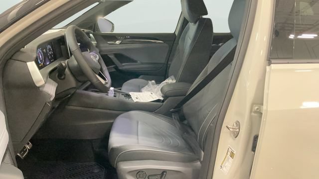 New 2026 Volkswagen Tiguan SE R-Line AWD/4WD image 12