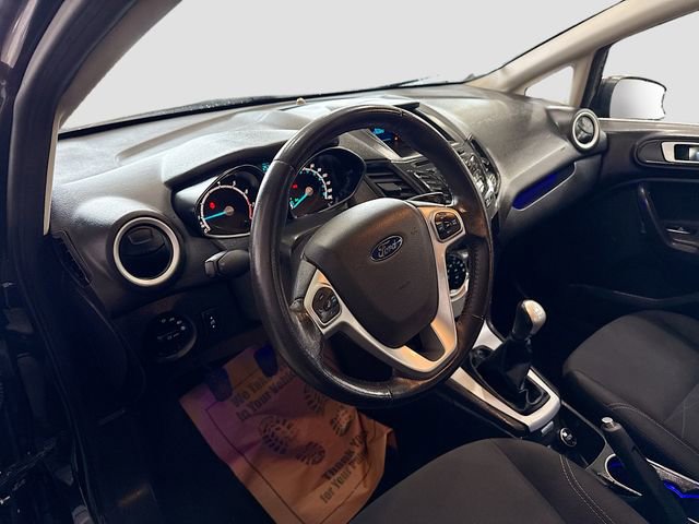 Used 2014 Ford Fiesta SE image 10