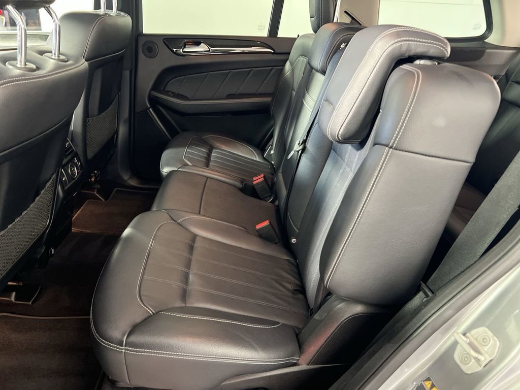 Used 2016 Mercedes-Benz GL 450 4MATIC image 25