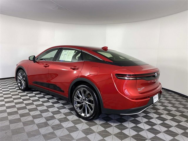 Used 2024 Toyota Crown Limited w/ Advanced Technology Package image 6