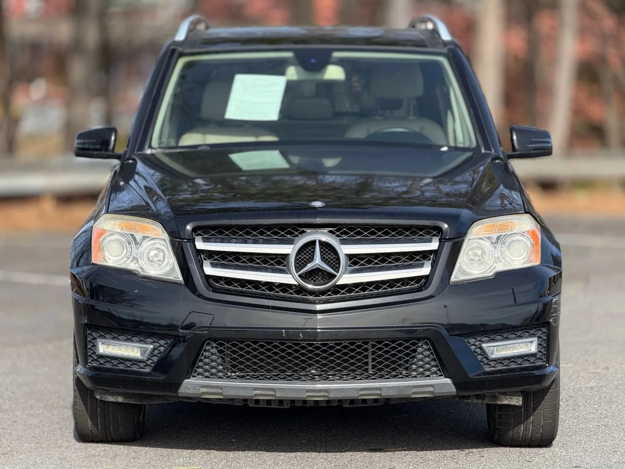 Used 2010 Mercedes-Benz GLK 350 4MATIC image 5