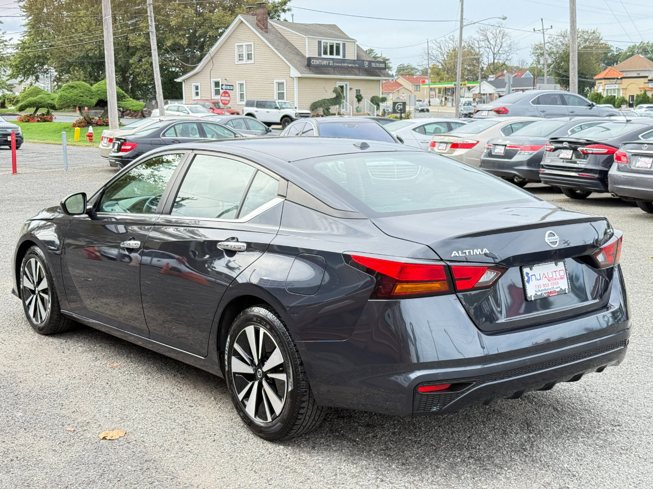 Used 2022 Nissan Altima 2.5 SV image 6