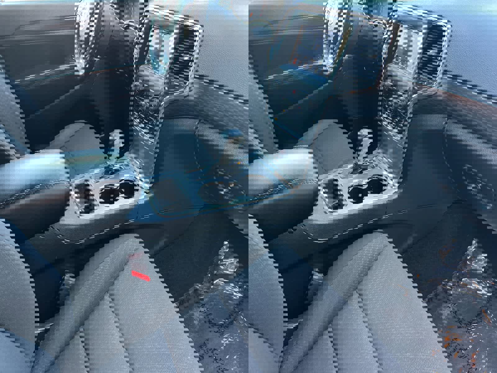 Used 2020 Jeep Grand Cherokee Laredo image 17