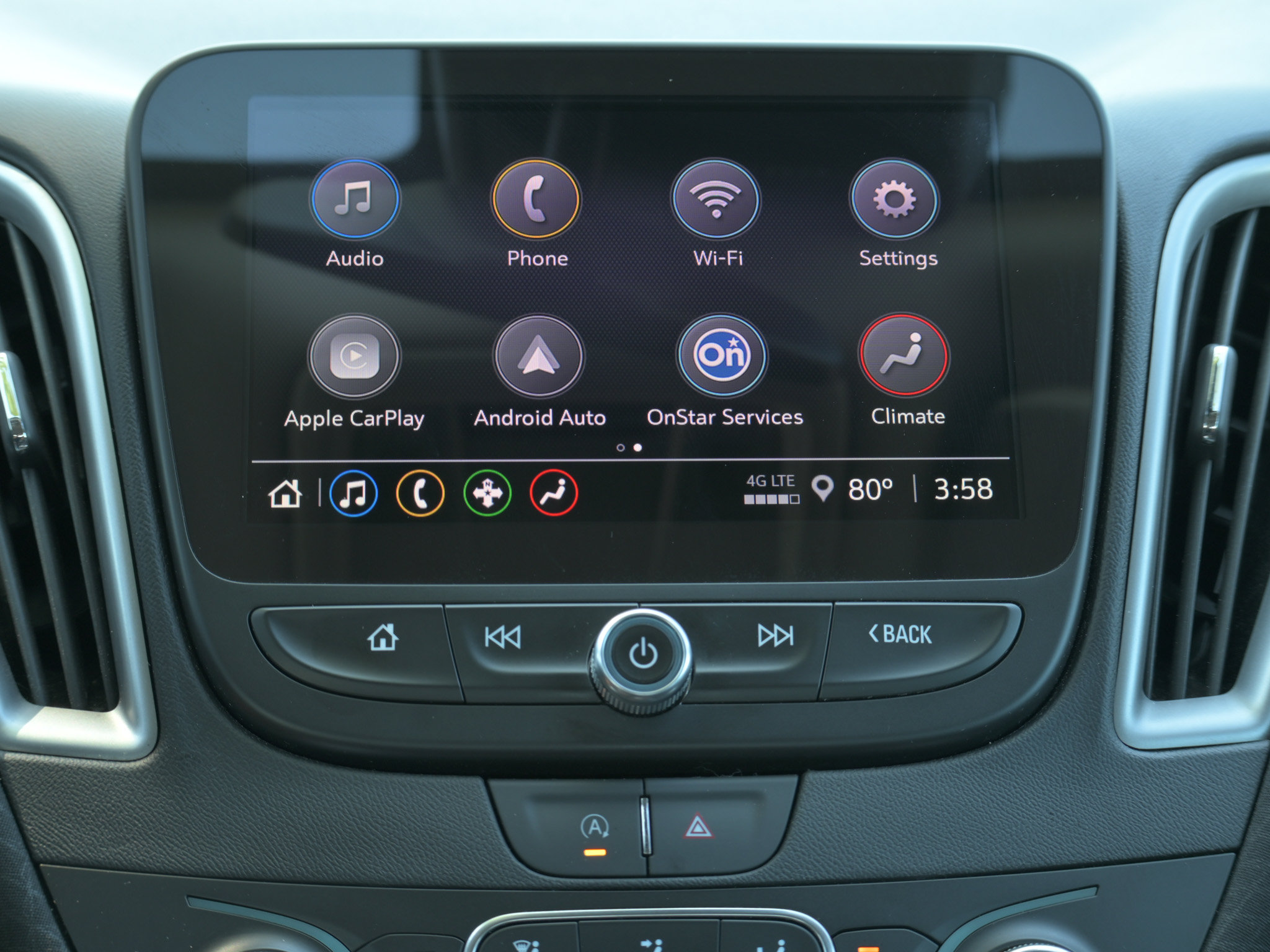 Used 2025 Chevrolet Malibu LT FWD image 14