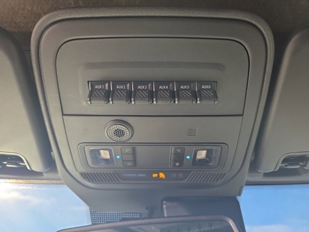 Used 2023 Ford Bronco Wildtrak image 20