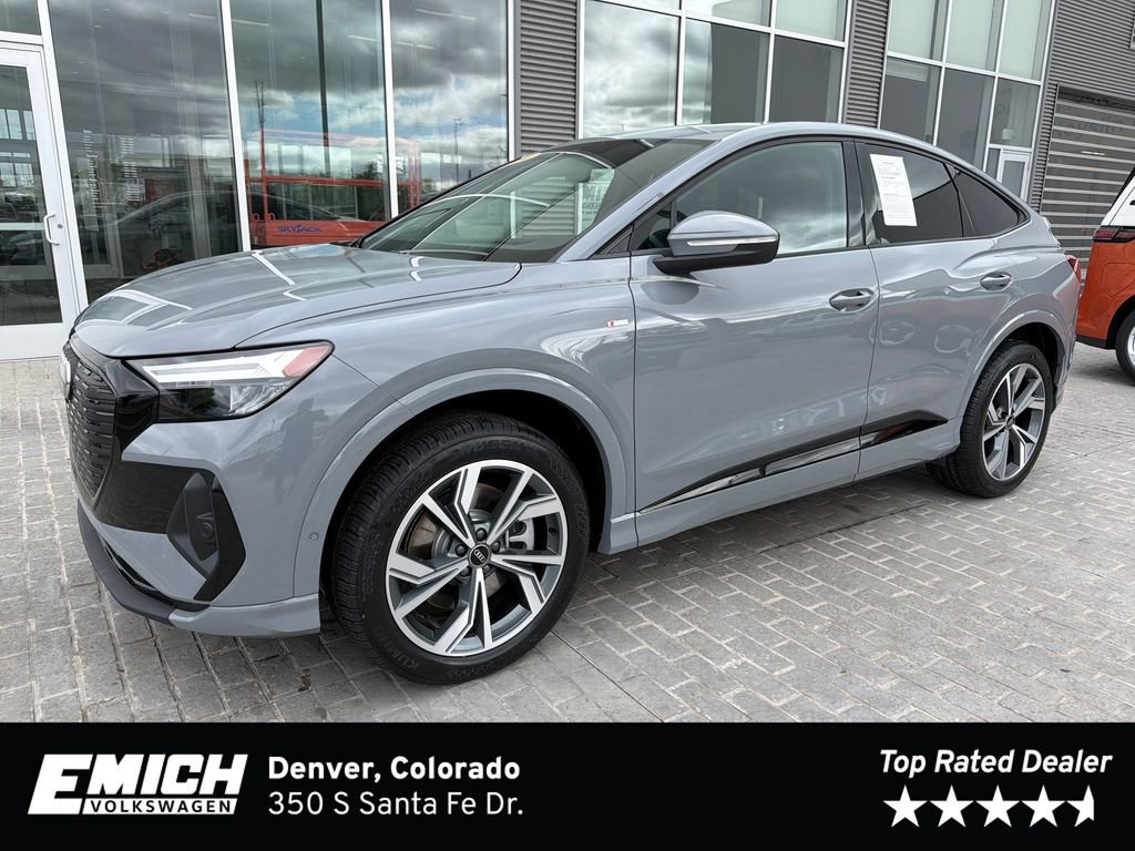 Used 2024 Audi Q4 e-tron Premium Plus w/ Premium Plus image 1