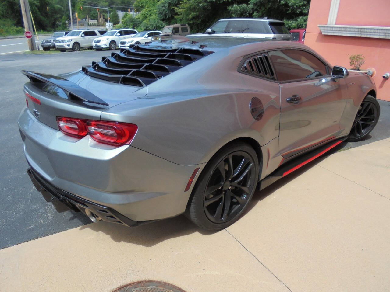 Used 2023 Chevrolet Camaro LT image 3