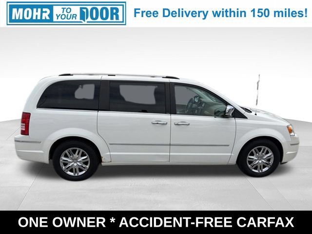 Used 2010 Chrysler Town & Country Limited w/ Entertainment Group #3 FWD image 7