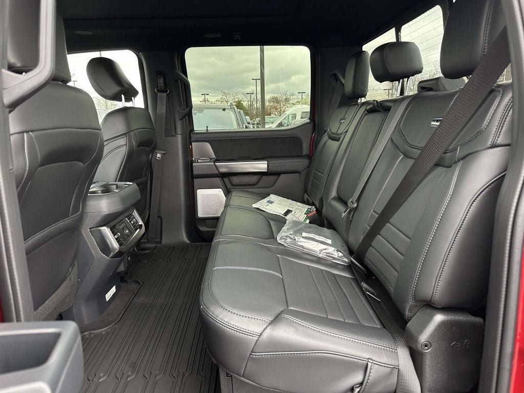 New 2026 Ford F350 Platinum w/ Tremor Off-Road Package AWD/4WD image 11