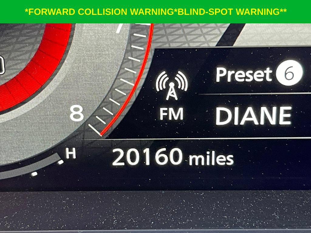 Used 2022 Nissan Rogue Platinum w/ Head-Up Display Package AWD/4WD image 16