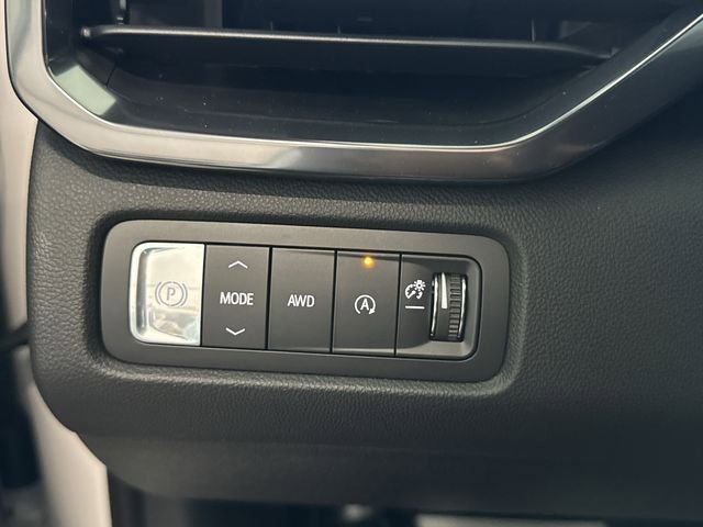 New 2026 GMC Acadia AT4 w/ Luxury Package image 18