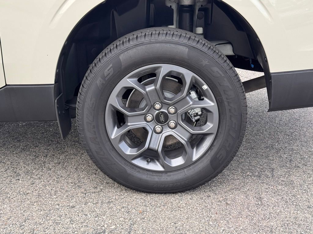 Used 2025 Ford Maverick XLT w/ XLT Luxury Package image 14