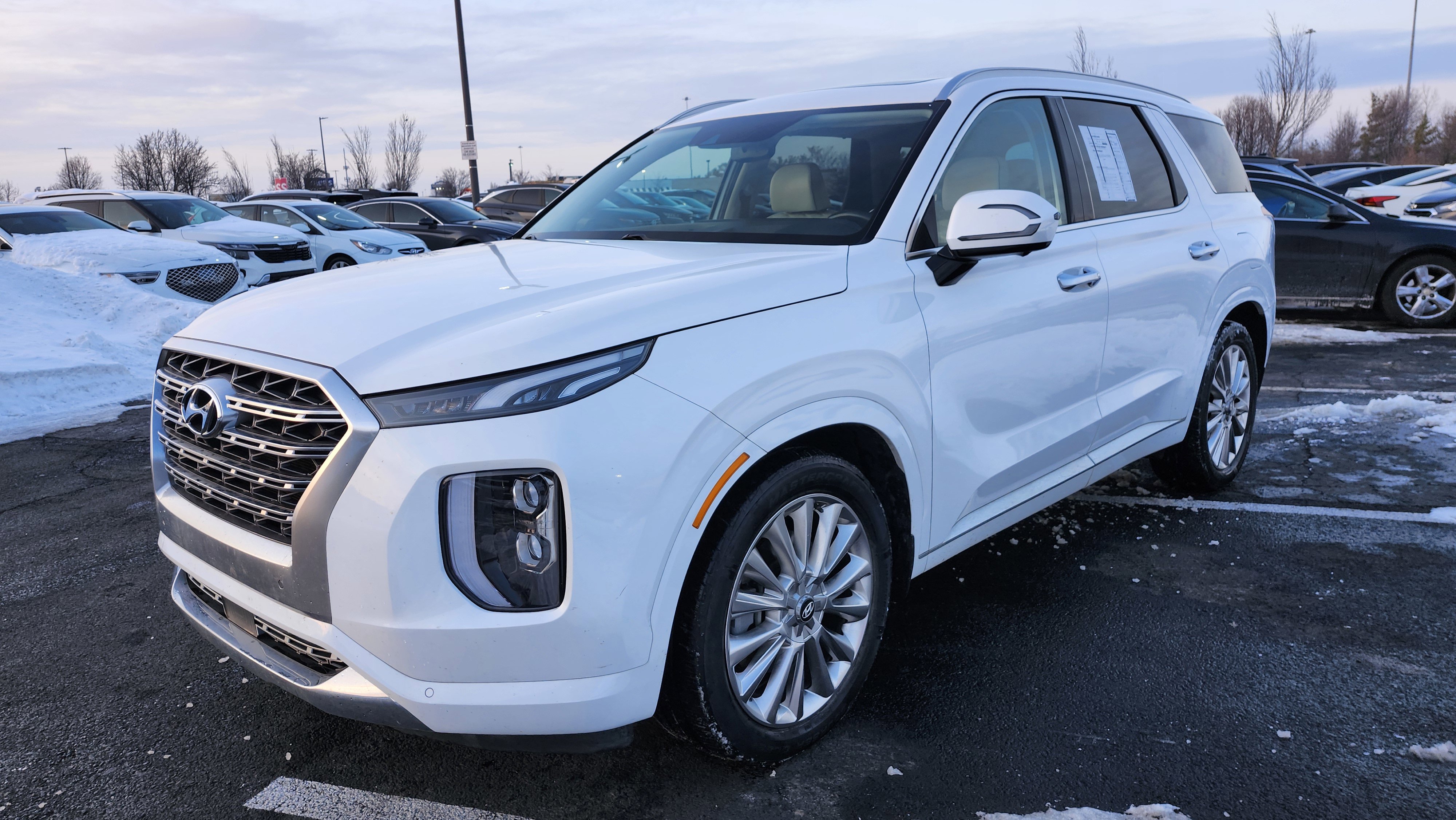 Used 2020 Hyundai Palisade Limited image 14
