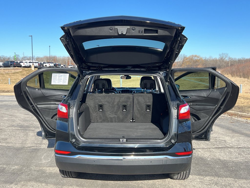 Used 2020 Chevrolet Equinox LT w/ Midnight Edition image 35