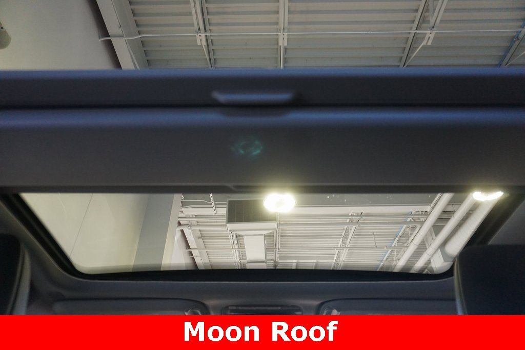 New 2026 Toyota Prius XLE image 9