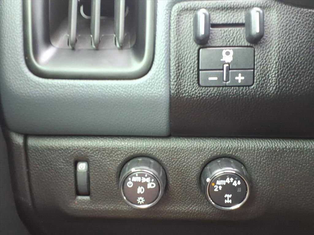 Used 2020 Chevrolet Colorado Z71 image 20