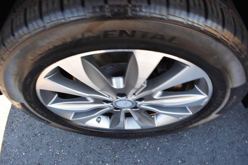 Used 2014 Mercedes-Benz GL 450 4MATIC image 15