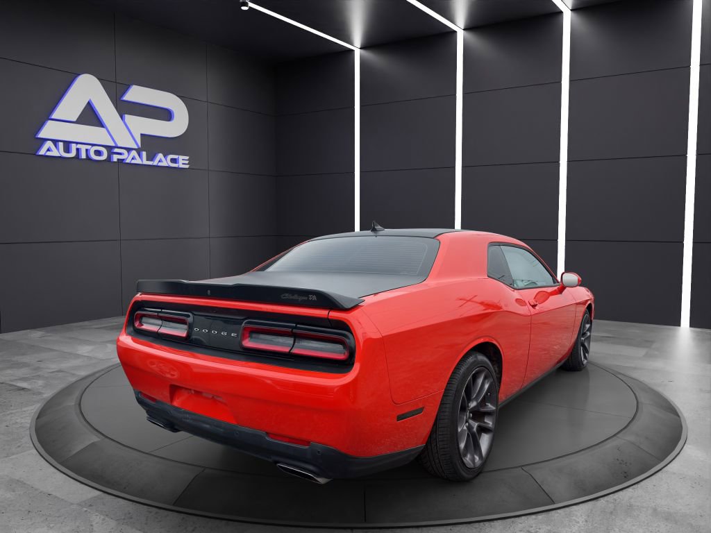 Used 2023 Dodge Challenger R/T w/ T/A Package image 2