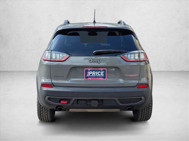 Used 2019 Jeep Cherokee Trailhawk AWD/4WD image 6