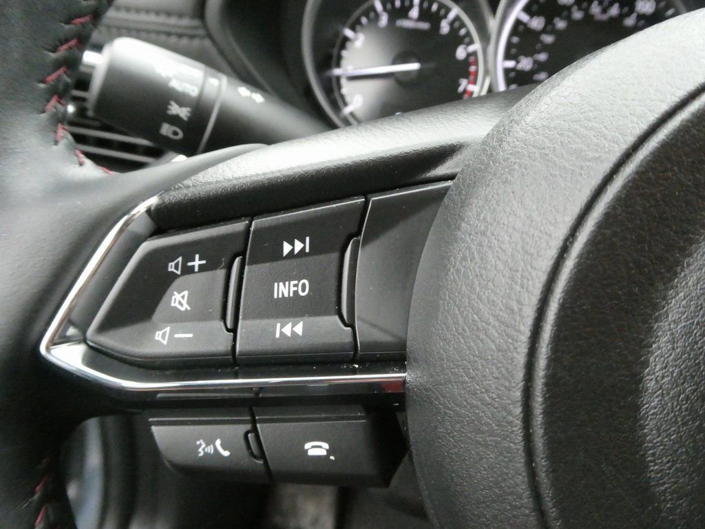 Used 2023 MAZDA CX-5 Carbon Edition image 13