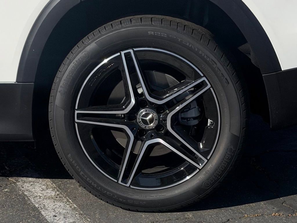 New 2026 Mercedes-Benz GLB 250 image 15