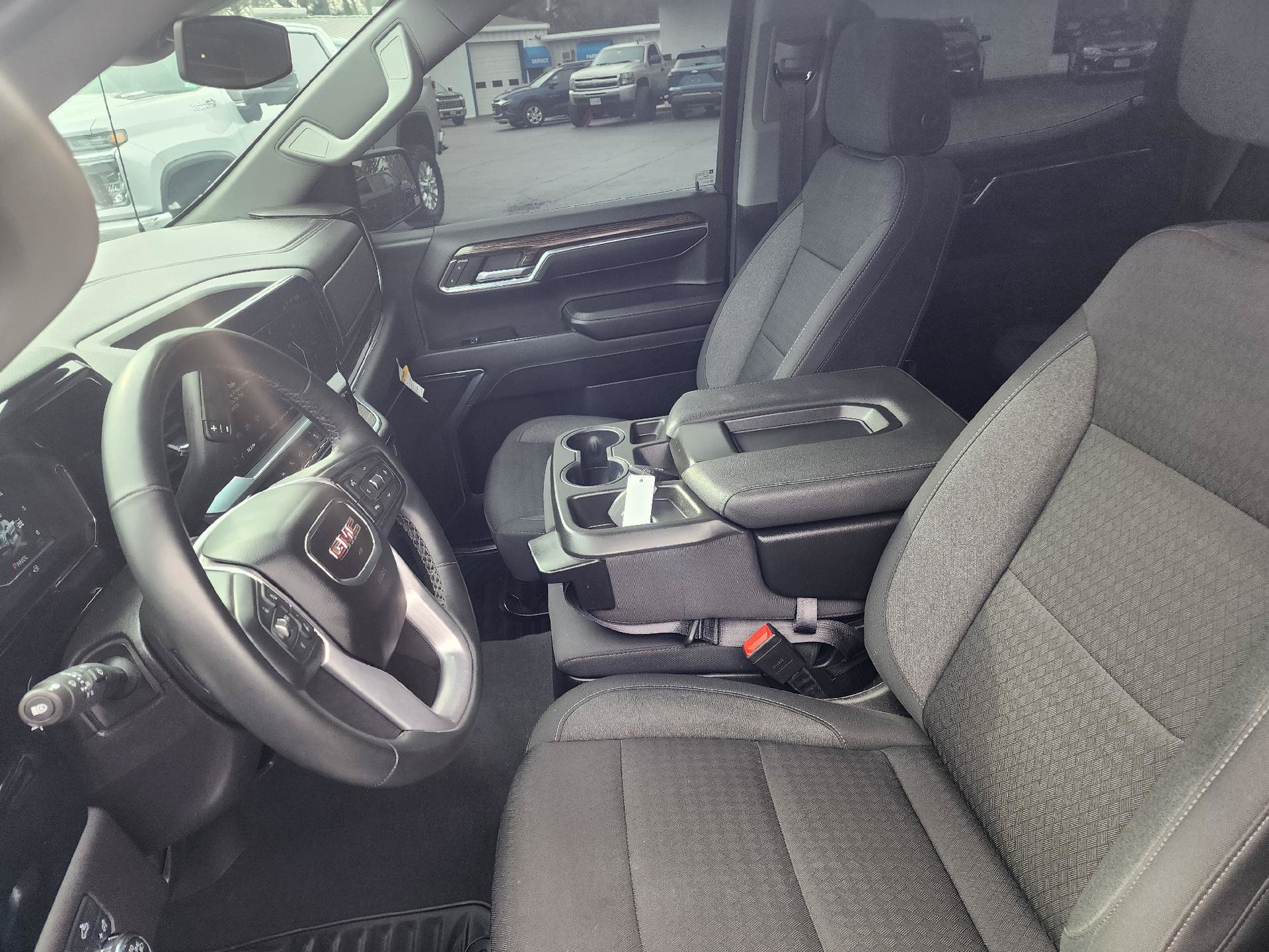 Used 2023 GMC Sierra 1500 SLE AWD/4WD image 8