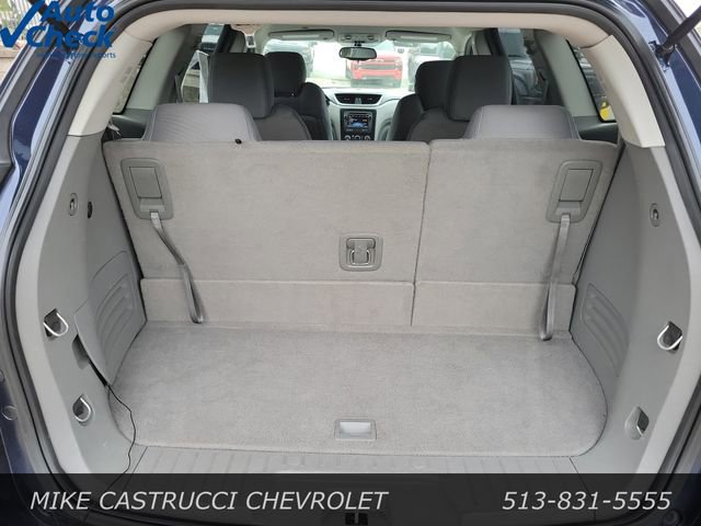 Used 2015 Chevrolet Traverse LT w/ Style and Technology Package image 26