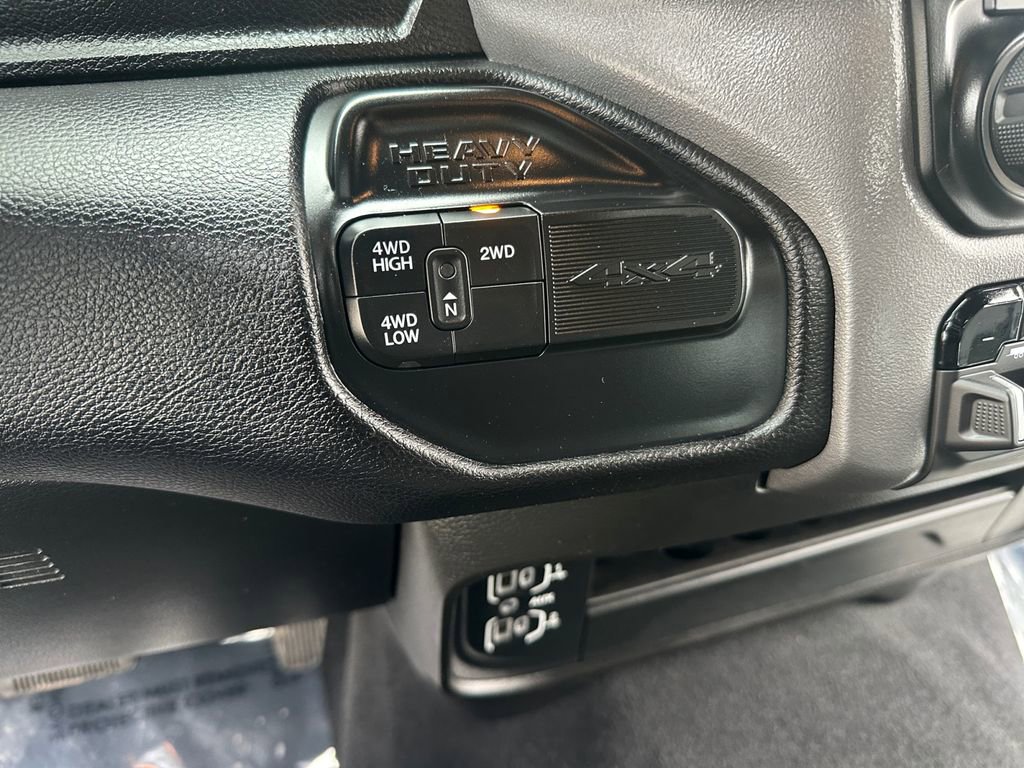 Used 2024 RAM 3500 Big Horn image 18