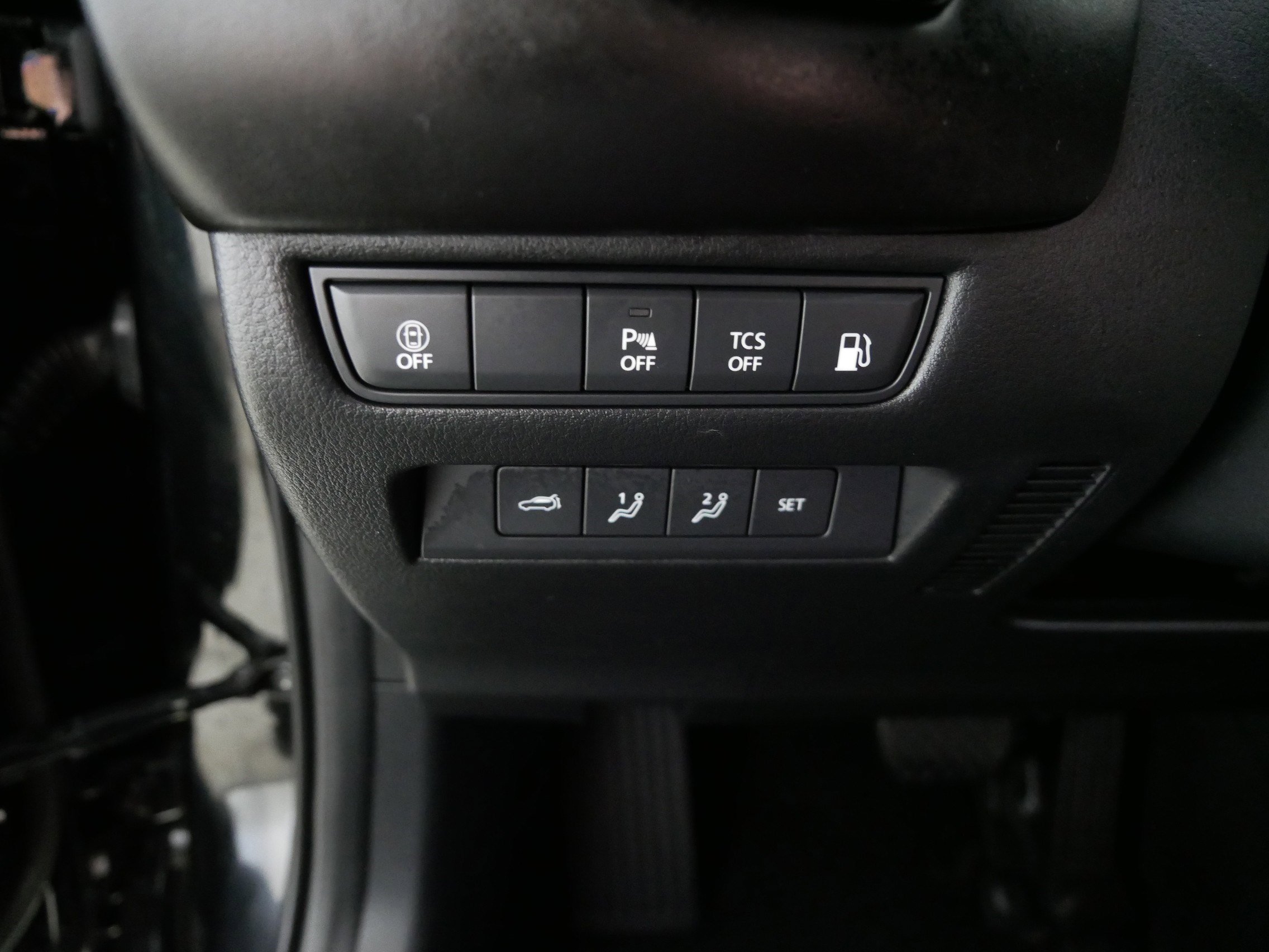 Certified 2026 MAZDA CX-50 2.5 Hybrid w/ Weather Package image 26