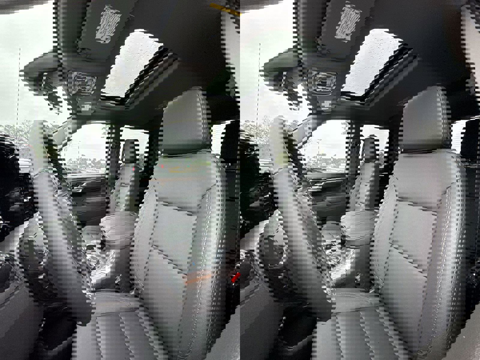 Used 2026 Chevrolet Silverado 1500 LT Trail Boss w/ LT Trail Boss Premium Package image 28