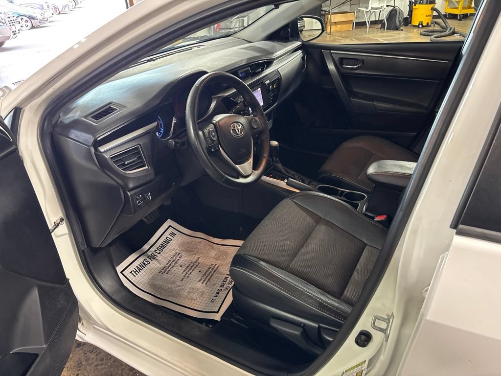 Used 2015 Toyota Corolla S FWD image 11