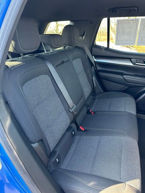 Used 2025 GMC Terrain Elevation image 15