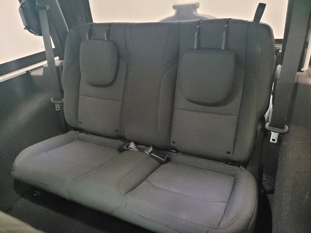 Used 2020 Jeep Wrangler Sport image 18