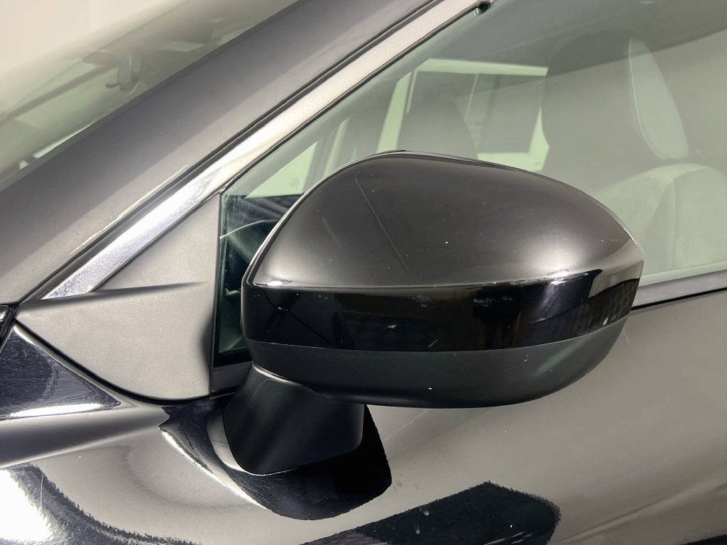Used 2024 Nissan Rogue SV AWD/4WD image 10