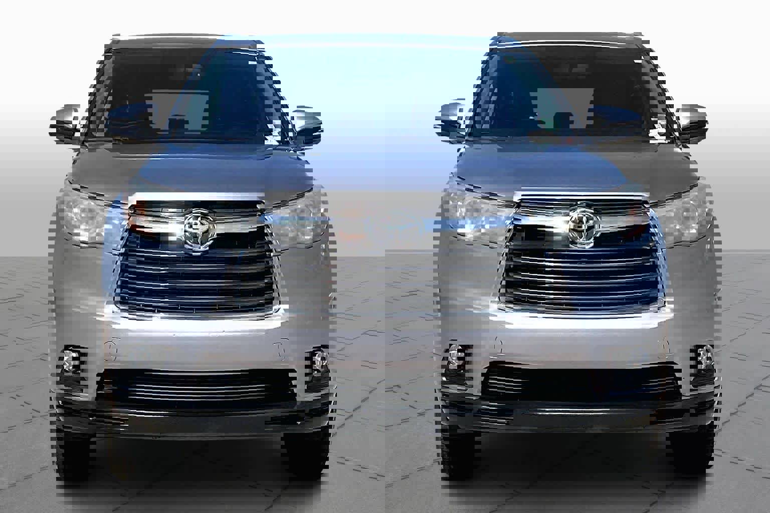 Used 2016 Toyota Highlander XLE image 4