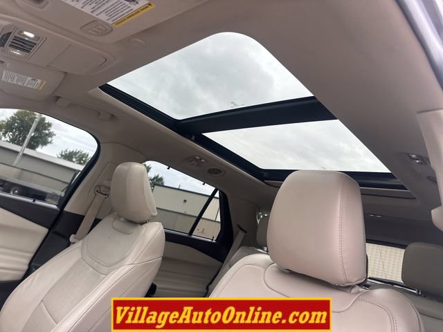 Used 2021 Ford Explorer Platinum w/ Equipment Group 601A AWD/4WD image 20