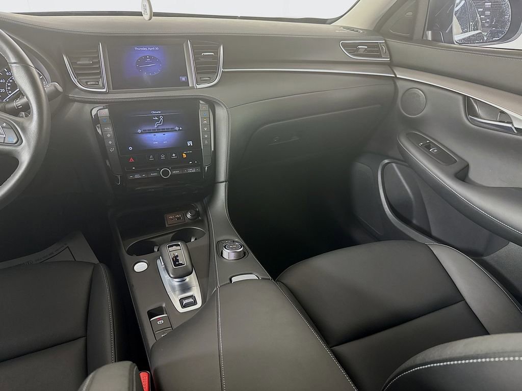 Certified 2023 INFINITI QX50 Pure FWD image 28