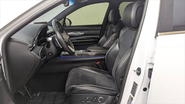Used 2022 Genesis GV70 3.5T Sport w/ Sport Prestige Package AWD/4WD image 14