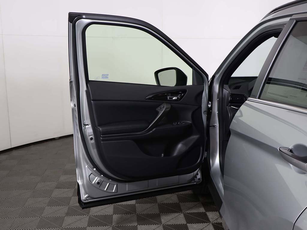 New 2026 Mitsubishi Eclipse Cross Black Edition image 19