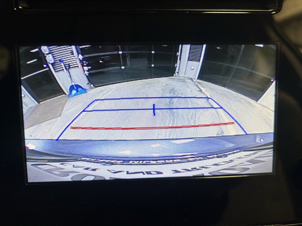 Used 2018 Toyota Corolla LE image 17