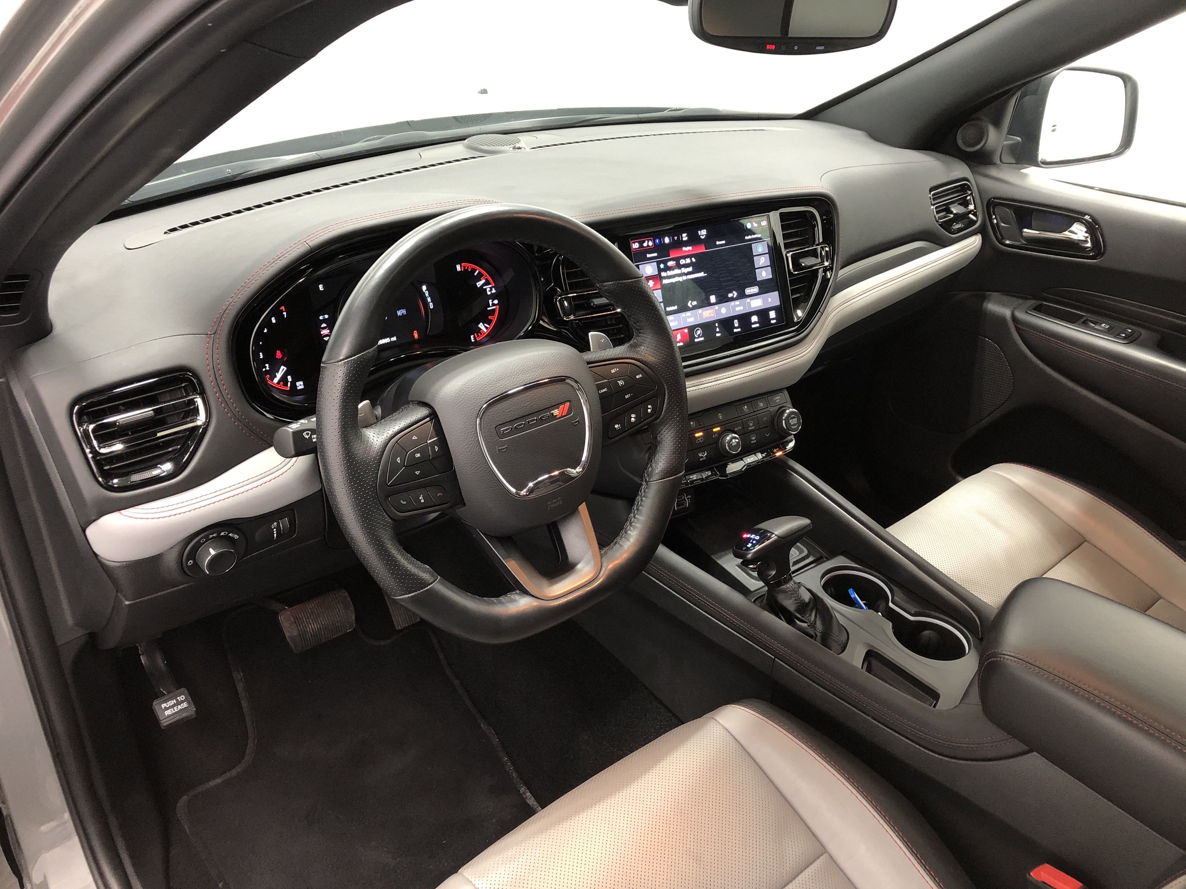 Used 2024 Dodge Durango GT image 11