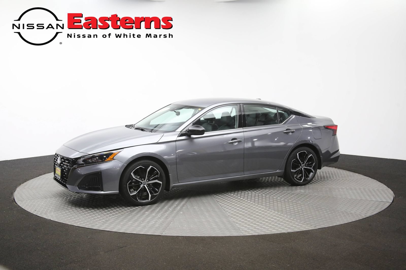 Used 2024 Nissan Altima 2.5 SR FWD image 51